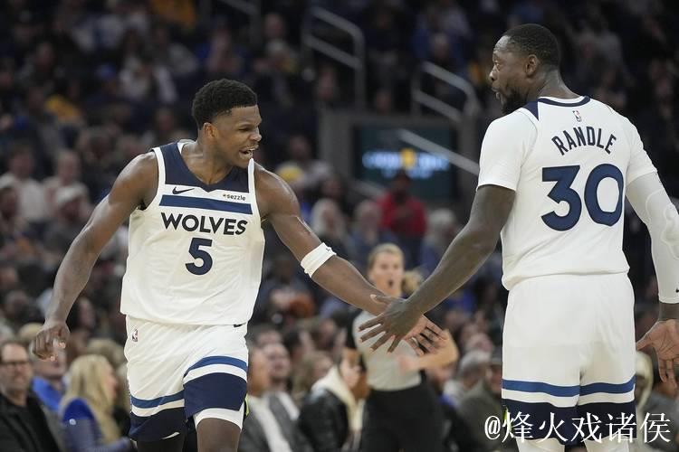 常规赛12月13日:森林狼VS勇士 兰德尔集锦 常规赛12月13日:森林狼VS勇士 兰德尔集锦