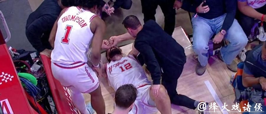 火箭遭重创!亚当斯脚踝三级扭伤将无限期缺阵 可能会赛季报销 火箭遭重创!亚当斯脚踝三级扭伤将无限期缺阵 可能会赛季报销